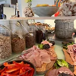 Strandhotel Klinten 3*