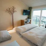 Strandhotel Klinten Hotel 3*