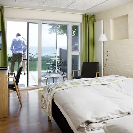 Strandhotel Klinten Aps