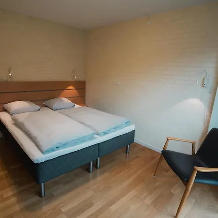 Hotel Strandhotel Klinten 3*