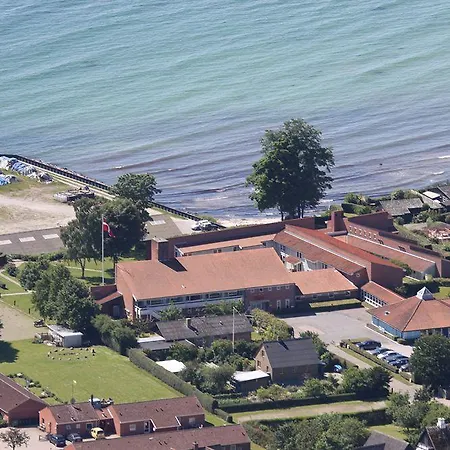 Hotel Strandhotel Klinten Aps