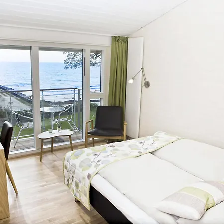 Strandhotel Klinten Aps