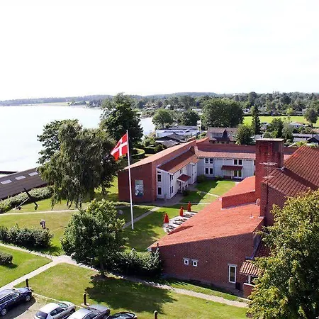 Hotel Strandhotel Klinten Aps