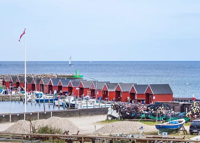 Strandhotel Klinten 3* Rødvig